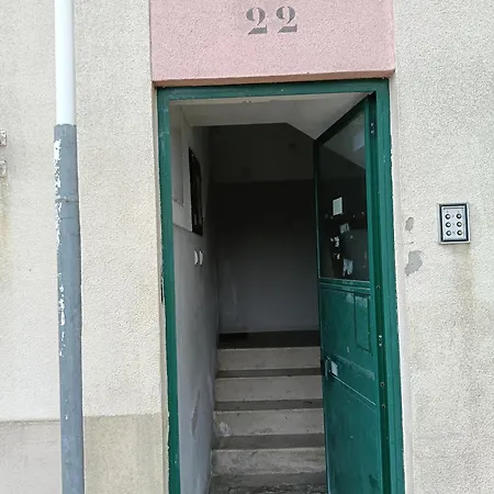 Homestay Lisbon Room Lisbon